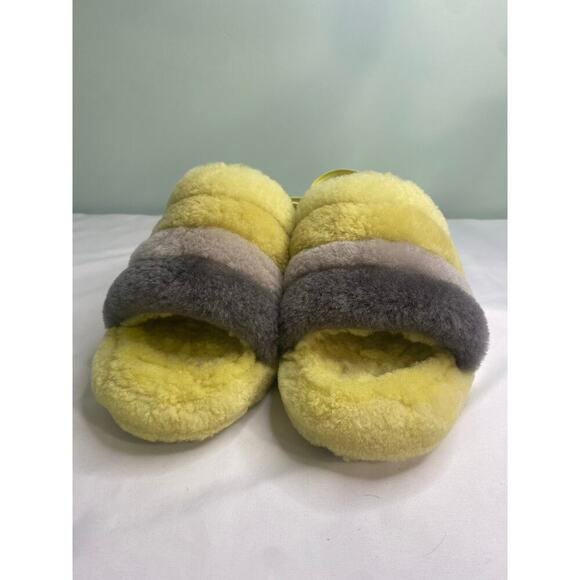 UGG Women's Fluff Yeah Sandal Size 7 Yellow Gray Furry Fuzzy Slipper Slide - Picture 2 of 12